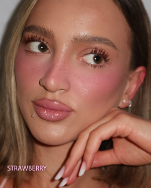 Supergloss Strawberry Lipgloss